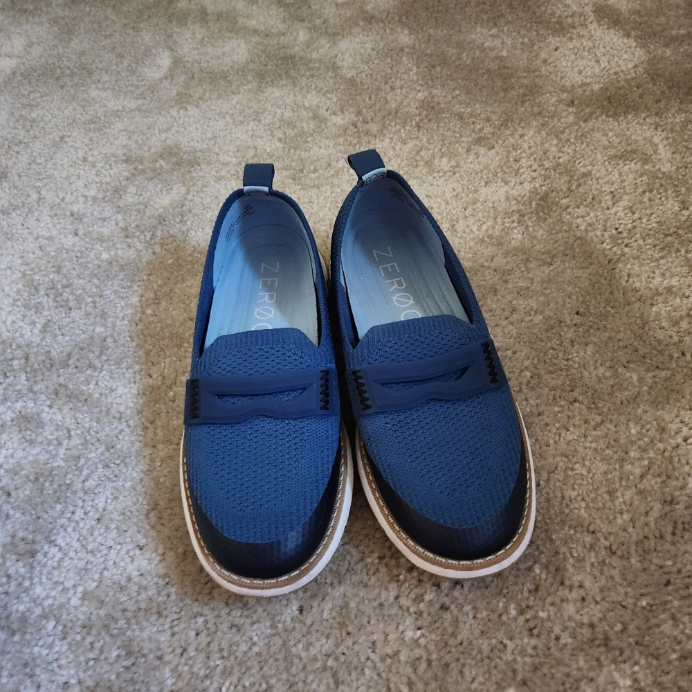 Cole Haan Women's 4.ZERØGRAND Loafer Blue Size 6
